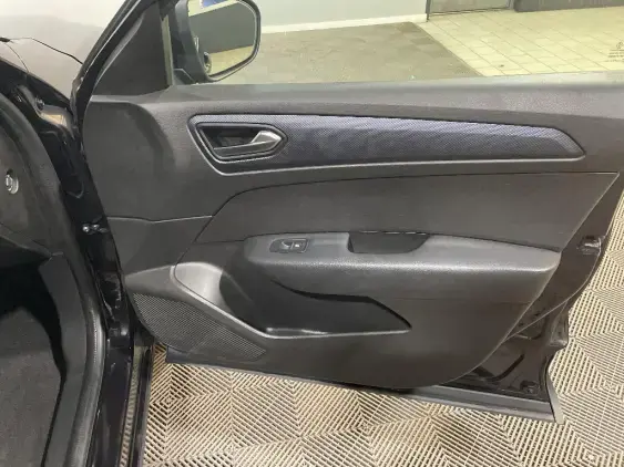 RENAULT ARKANA - voiture d'occasion - Photo 20