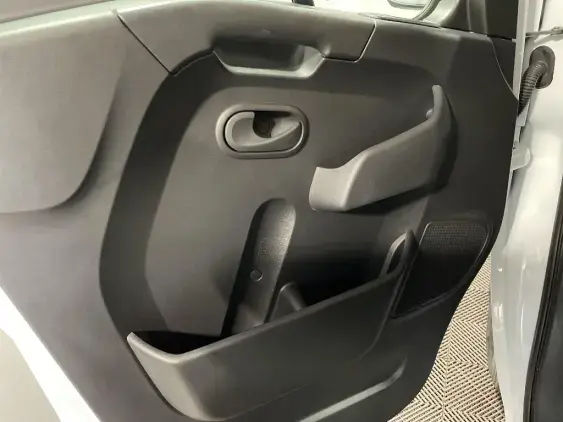 RENAULT MASTER III - voiture d'occasion - Photo 17