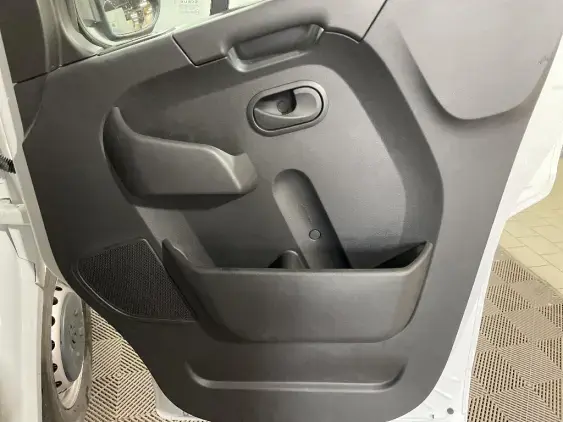 RENAULT MASTER III - voiture d'occasion - Photo 18