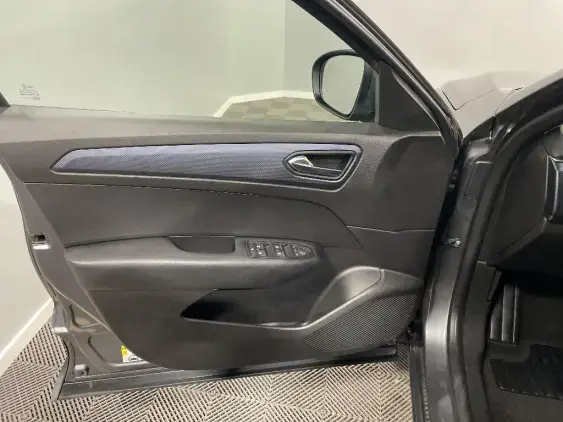 RENAULT ARKANA - voiture d'occasion - Photo 19