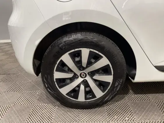 RENAULT CLIO V - voiture d'occasion - Photo 25