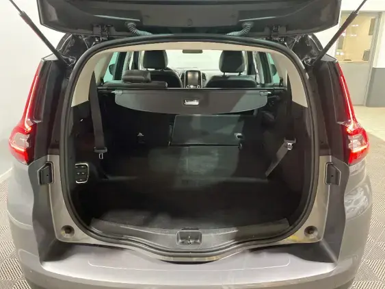 RENAULT SCENIC IV - voiture d'occasion - Photo 16