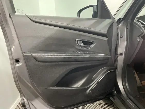 RENAULT SCENIC IV - voiture d'occasion - Photo 19