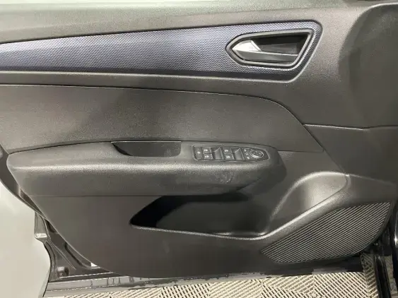 RENAULT ARKANA - voiture d'occasion - Photo 19