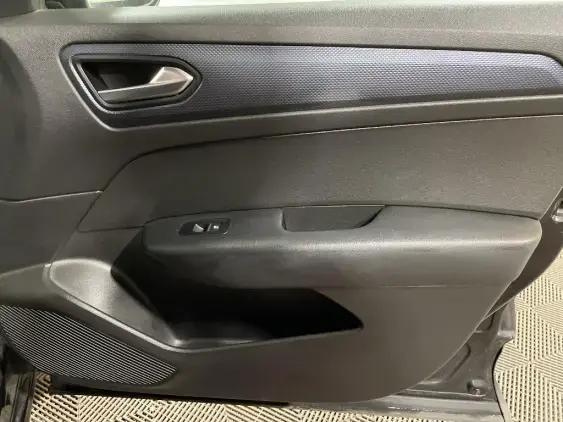 RENAULT ARKANA - voiture d'occasion - Photo 20