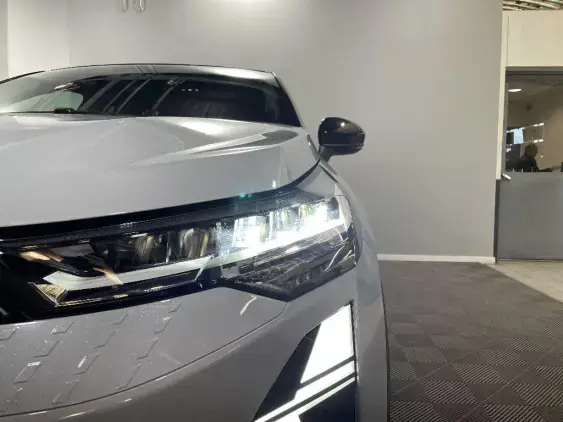 RENAULT CAPTUR II - voiture d'occasion - Photo 22