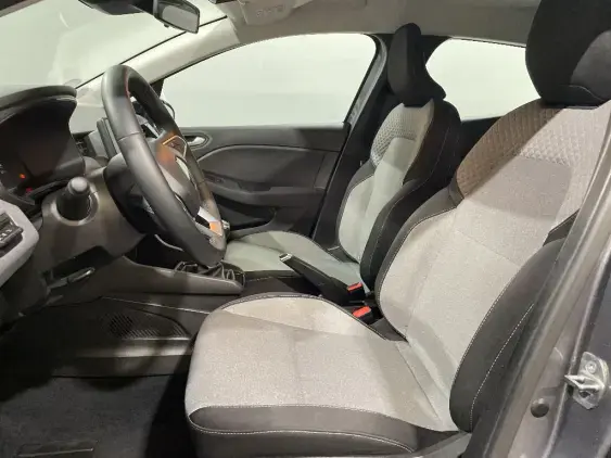 RENAULT CLIO V - voiture d'occasion - Photo 18