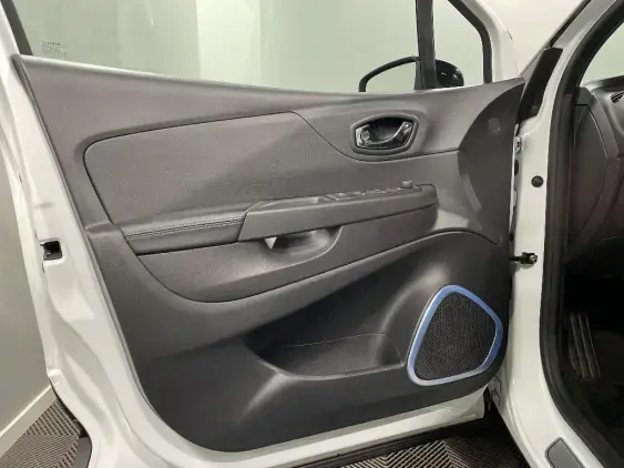 RENAULT CAPTUR - voiture d'occasion - Photo 19
