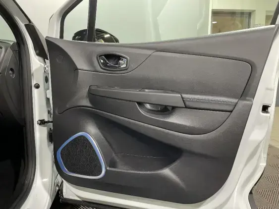 RENAULT CAPTUR - voiture d'occasion - Photo 20