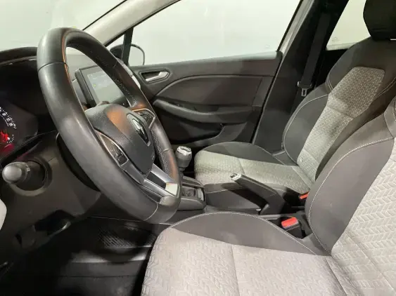 RENAULT CLIO REVERSIBLE V - voiture d'occasion - Photo 16