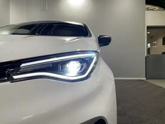 RENAULT ZOE - voiture d'occasion - Photo 21
