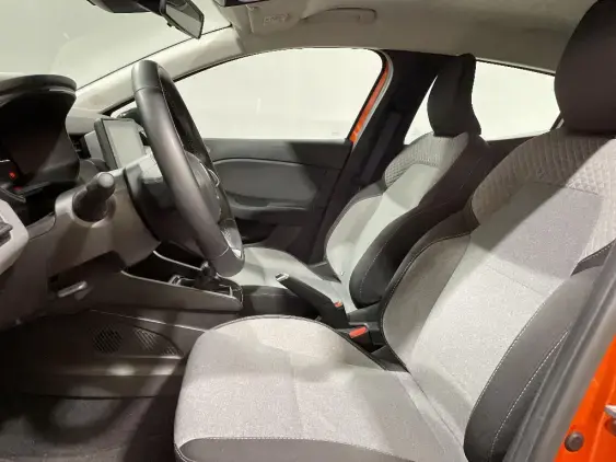 RENAULT CLIO V - voiture d'occasion - Photo 18