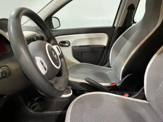 RENAULT TWINGO III - voiture d'occasion - Photo 16