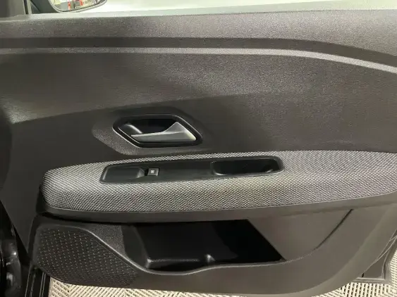 DACIA SANDERO III - voiture d'occasion - Photo 19