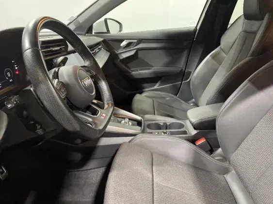 AUDI A3 SPORTBACK IV - voiture d'occasion - Photo 17
