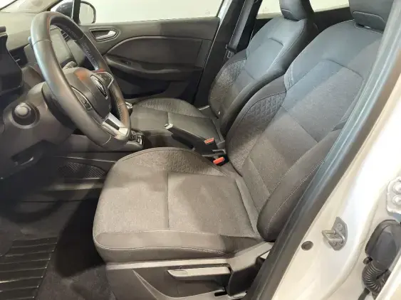 RENAULT CLIO V - voiture d'occasion - Photo 18