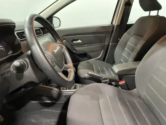 DACIA DUSTER II - voiture d'occasion - Photo 17