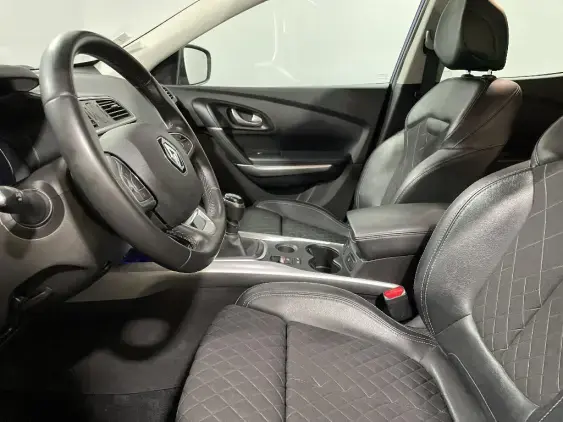 RENAULT KADJAR - voiture d'occasion - Photo 18