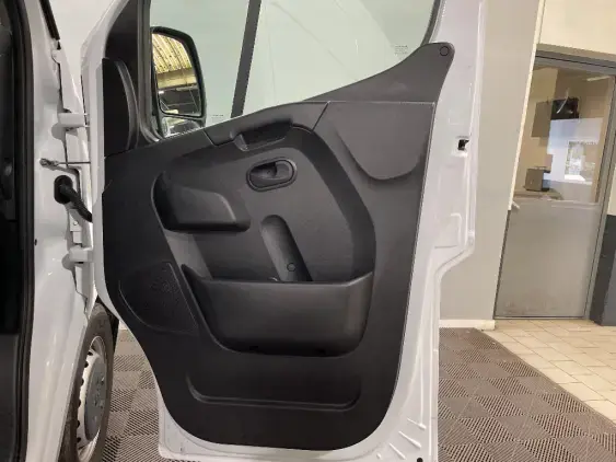 RENAULT MASTER FG III - voiture d'occasion - Photo 17
