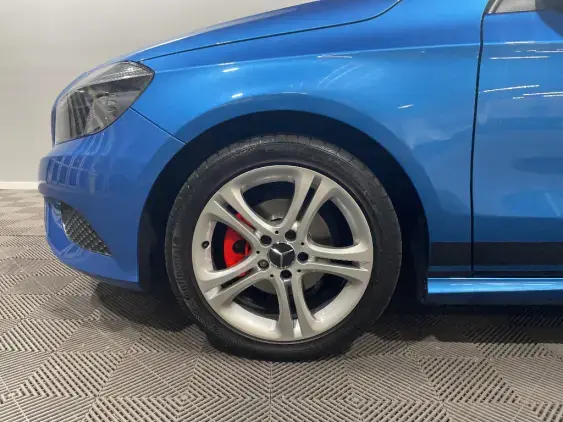 MERCEDES-BENZ CLASSE A III - voiture d'occasion - Photo 22