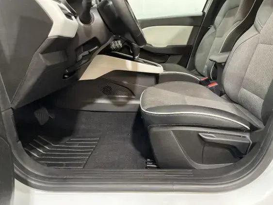 RENAULT CLIO V - voiture d'occasion - Photo 18