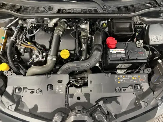 RENAULT CAPTUR - voiture d'occasion - Photo 20