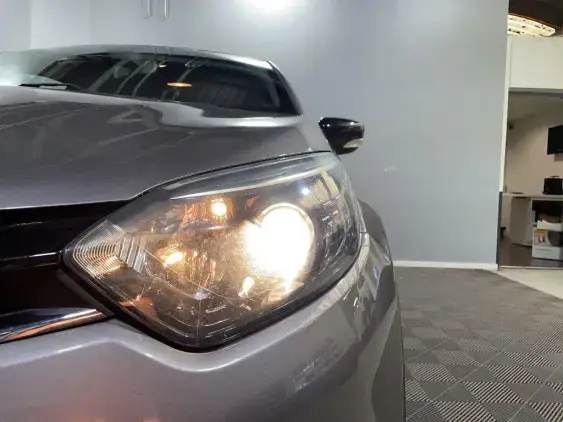 RENAULT CAPTUR - voiture d'occasion - Photo 21