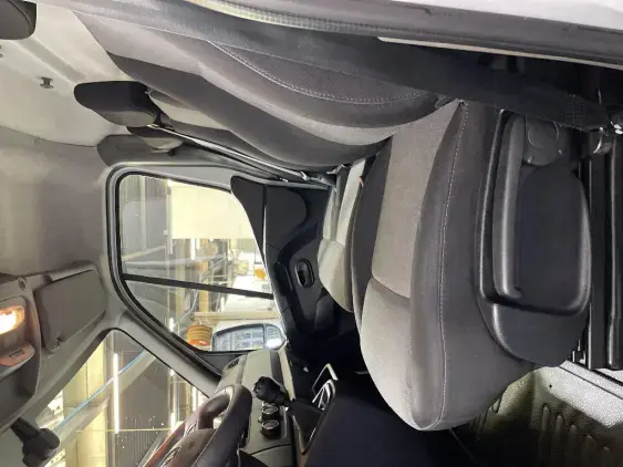 RENAULT MASTER FG III - voiture d'occasion - Photo 15