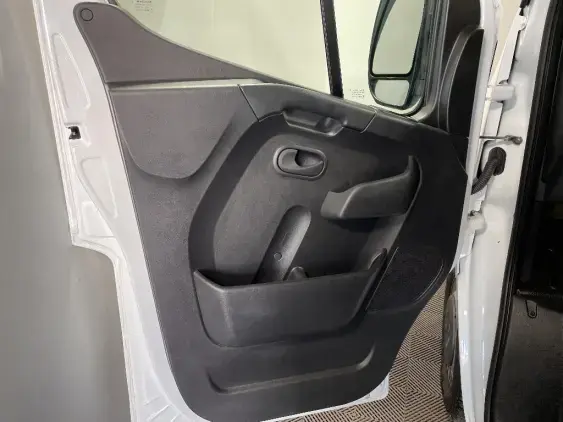 RENAULT MASTER FG III - voiture d'occasion - Photo 16