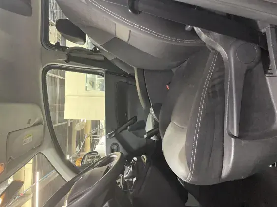 RENAULT KANGOO II - voiture d'occasion - Photo 17