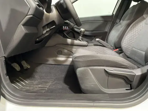 RENAULT CLIO V - voiture d'occasion - Photo 18