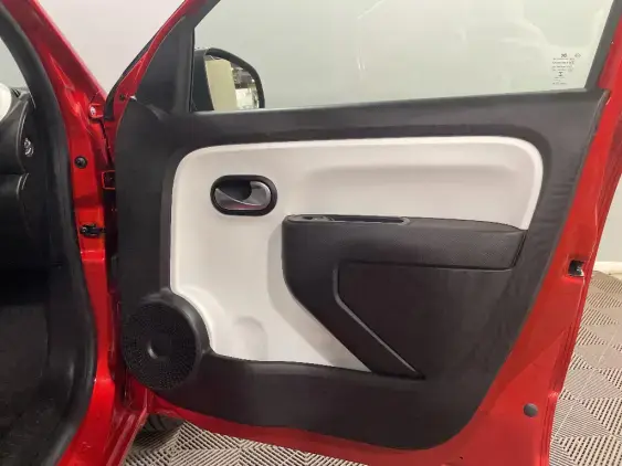 RENAULT TWINGO III - voiture d'occasion - Photo 18