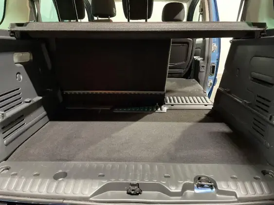 RENAULT KANGOO II - voiture d'occasion - Photo 16