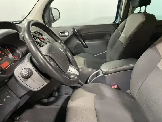 RENAULT KANGOO II - voiture d'occasion - Photo 17