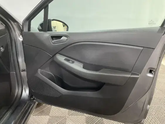 RENAULT CLIO V - voiture d'occasion - Photo 19