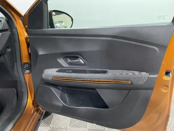 DACIA SANDERO III - voiture d'occasion - Photo 20