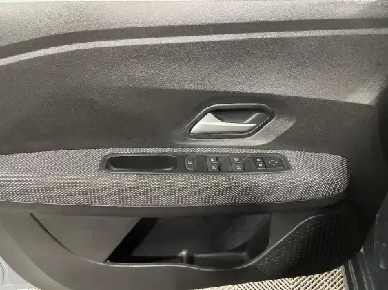 DACIA SANDERO III - voiture d'occasion - Photo 19