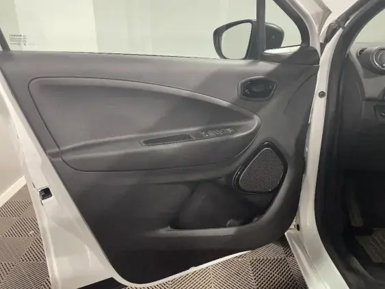 RENAULT ZOE - voiture d'occasion - Photo 17