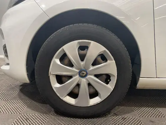 RENAULT ZOE - voiture d'occasion - Photo 21