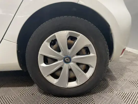RENAULT ZOE - voiture d'occasion - Photo 22