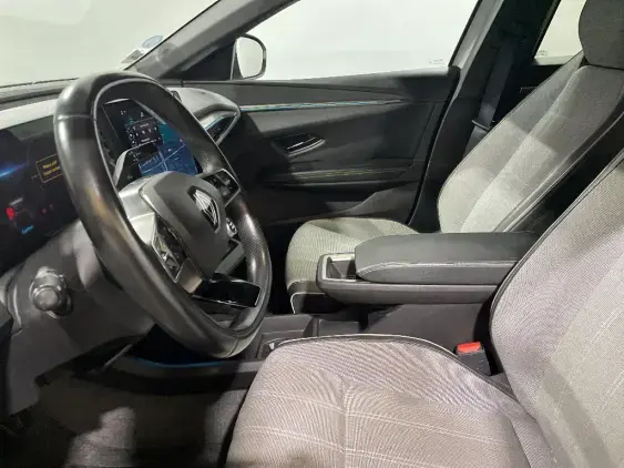 RENAULT MEGANE V - voiture d'occasion - Photo 17