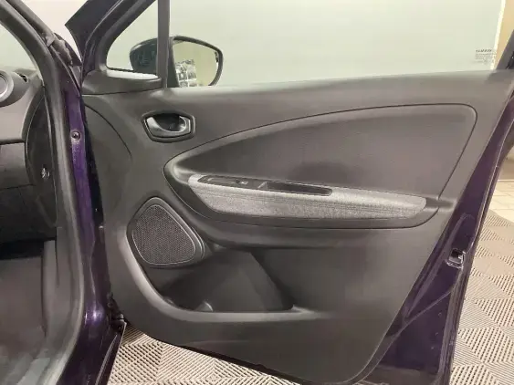 RENAULT ZOE - voiture d'occasion - Photo 20