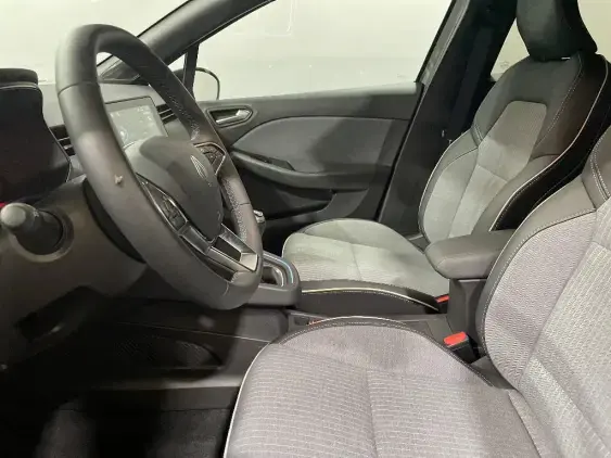 RENAULT CLIO V - voiture d'occasion - Photo 17