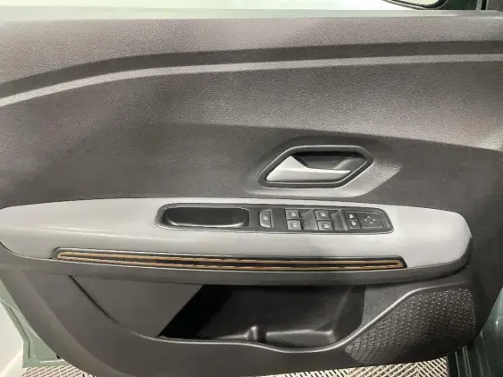DACIA SANDERO III - voiture d'occasion - Photo 18
