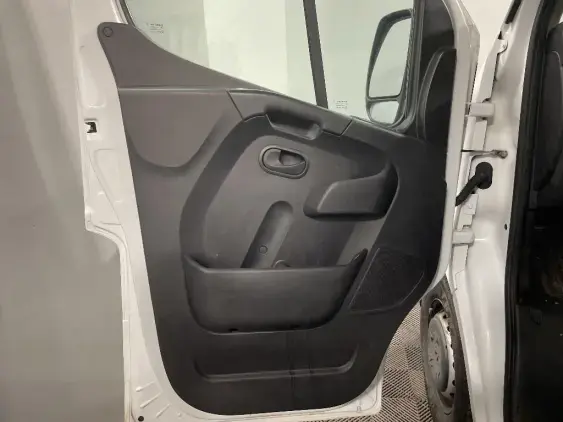 RENAULT MASTER FG III - voiture d'occasion - Photo 16