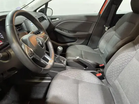 RENAULT CLIO V - voiture d'occasion - Photo 17