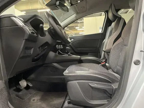 RENAULT CAPTUR II - voiture d'occasion - Photo 18