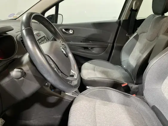 RENAULT CAPTUR - voiture d'occasion - Photo 18