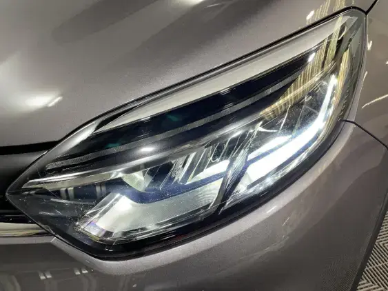 RENAULT CAPTUR - voiture d'occasion - Photo 22