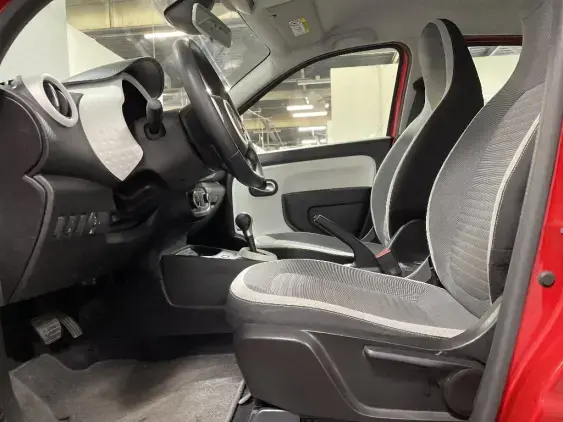 RENAULT TWINGO ELECTRIQUE III - voiture d'occasion - Photo 16